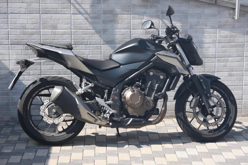Honda CB500F Fahrschulmotorrad